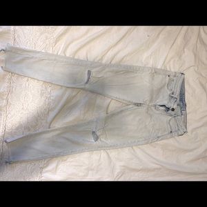 Treasure Bond Light wash Skinny Jean